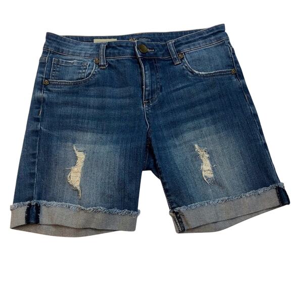 Kut from the Kloth Catherine Boyfriend Premium Denim Shorts Distressed Front - Picture 16 of 16